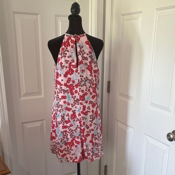 Candie’s NWOT Pink and Red Floral Mini Dress - Picture 5 of 12